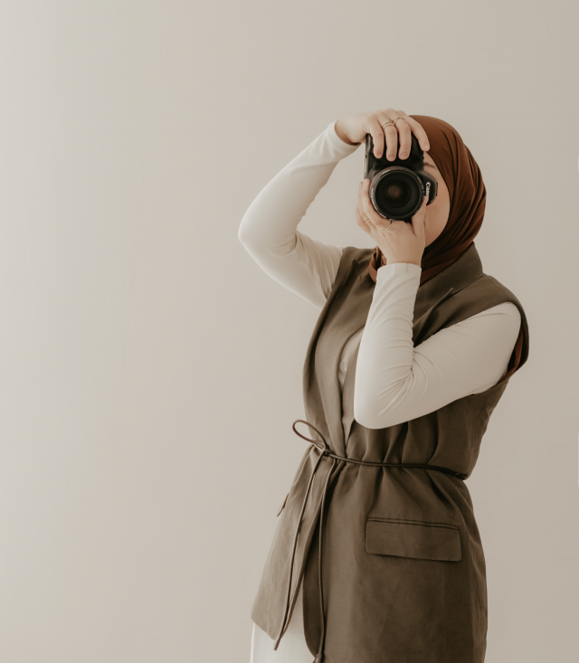 https://seymad-photographie.com/wp-content/uploads/2025/06/7-3-640x733.png